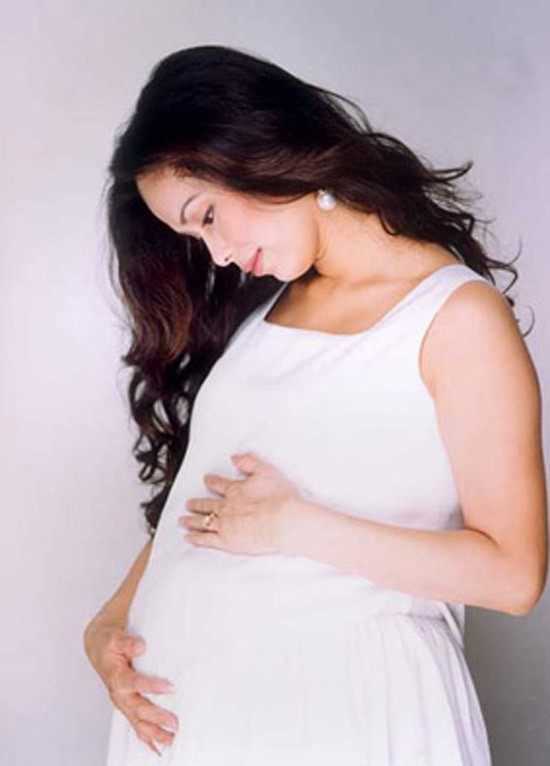 孕期不良睡姿影响香港代怀妈妈招聘发育